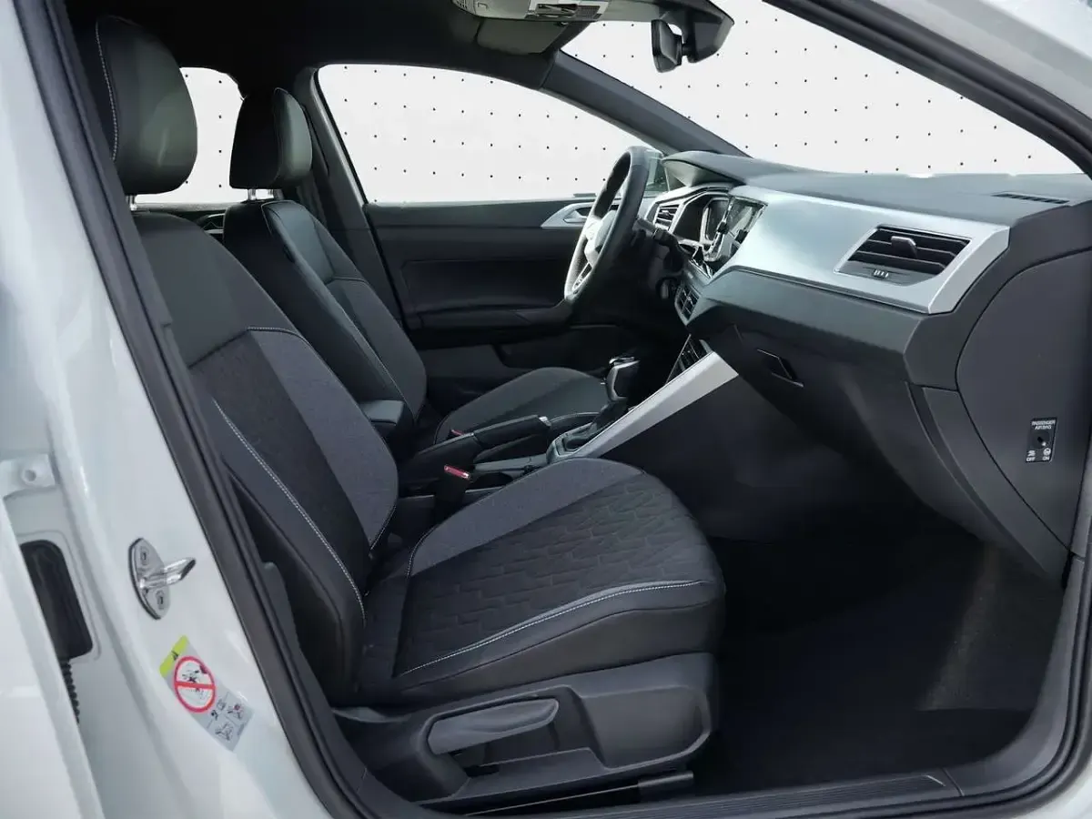 Neu VW Taigo 116 PS (85 kW) 2026 Pure white SUV