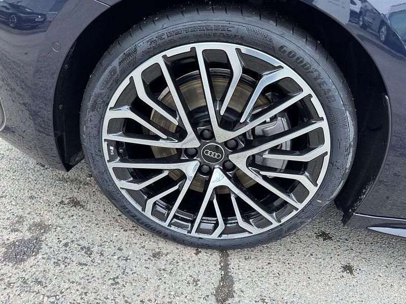 Neu Audi A5 S-Line 367 PS (269 kW) 2025 Firmamentblau metallic Kombi