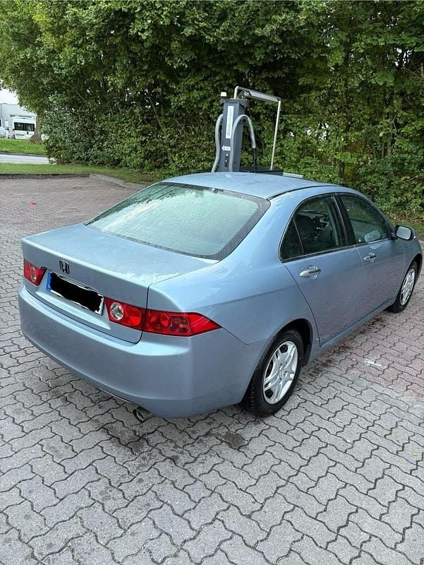 Silber Gebraucht 2004 Honda Accord Limousine | 1.400 € (Superpreis) - Bild 1/4