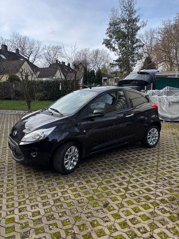 Gebraucht Ford Ka Titanium 69 PS (50 kW) 2010 Schwarz Kleinwagen