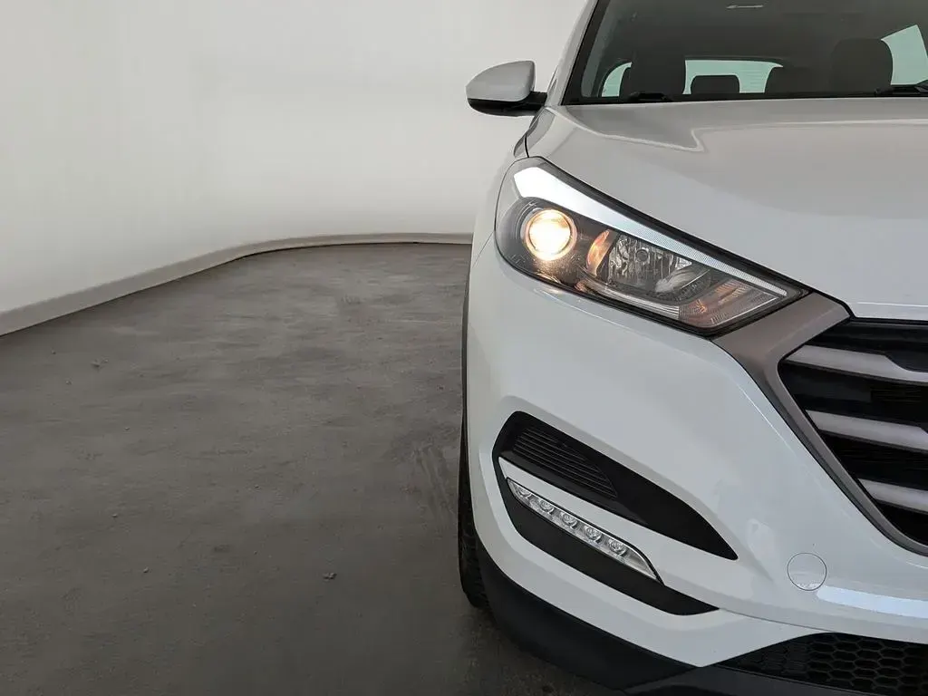 Gebraucht Hyundai Tucson Classic 132 PS (97 kW) 2018 Polar white SUV