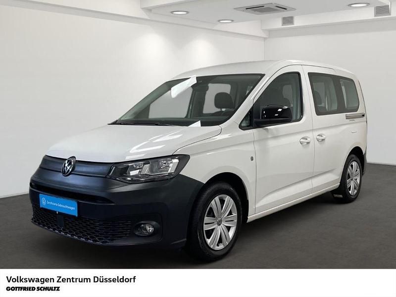 Gebraucht VW Caddy Basis 122 PS (89 kW) 2023 Weiss Van / Kleinbus
