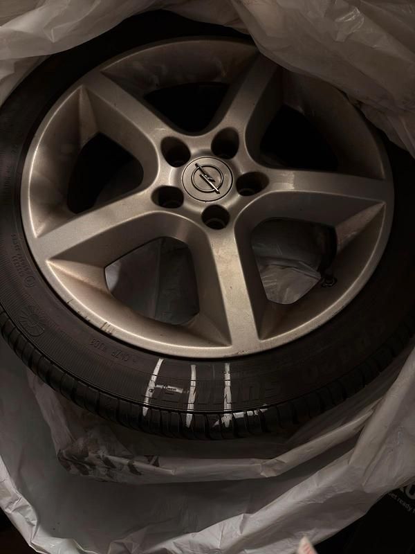 Gebraucht Opel Astra GTC 105 PS (77 kW) 2005 Gold Coupé