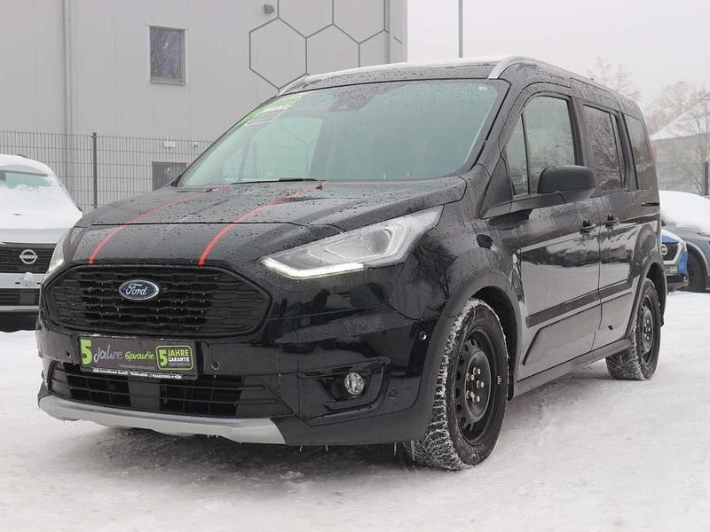 Gebraucht Ford Tourneo Active 120 PS (88 kW) 2021 Obsidianschwarz metallic Van / Kleinbus