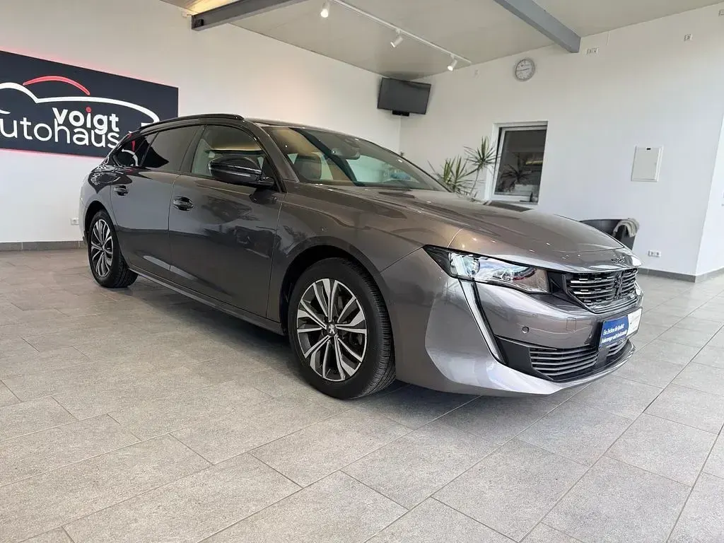 Gebraucht Peugeot 508 SW Allure 131 PS (96 kW) 2023 Grau (metallic) Kombi