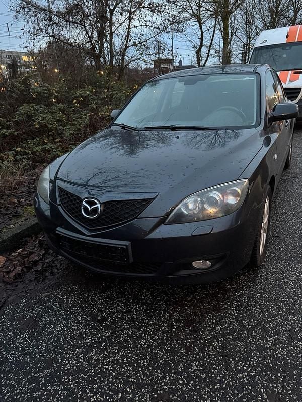 Grau Gebraucht 2009 Mazda 3 Center-Line Kombi | 2.900 € (Guter Preis) - Bild 1/4