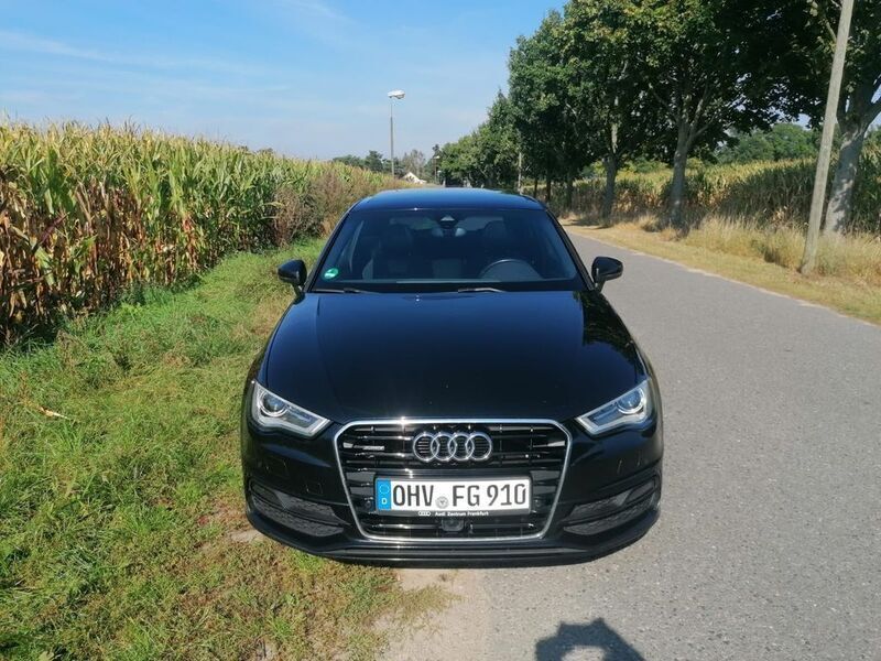Schwarz Gebraucht 2013 Audi A3 S-Line Limousine | 12.200 € (Fairer Preis) - Bild 1/4