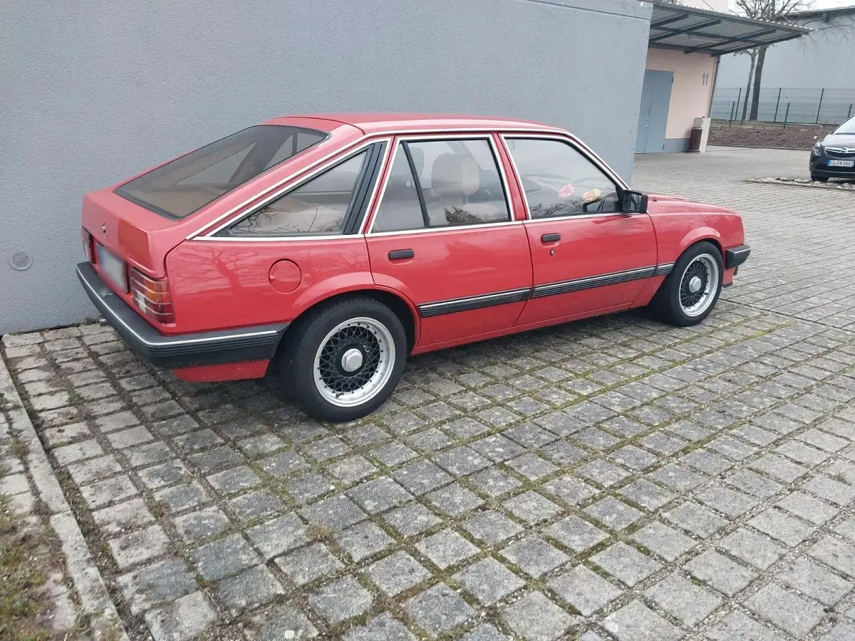 Gebraucht Opel Ascona 75 PS (55 kW) 1984 Rot Limousine