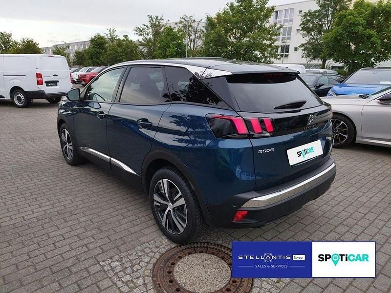 Gebraucht Peugeot 3008 Allure 131 PS (96 kW) 2023 Blau SUV