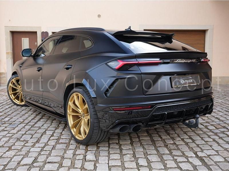 Second-hand Lamborghini Urus 650 CP (478 kW) 2022 Negru SUV
