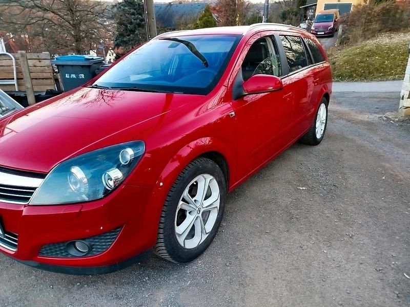 Gebraucht Opel Astra OPC 140 PS (102 kW) 2008 Rot Kombi