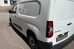 Gebraucht Citroën Berlingo 131 PS (96 kW) 2022 Weiß Van / Kleinbus