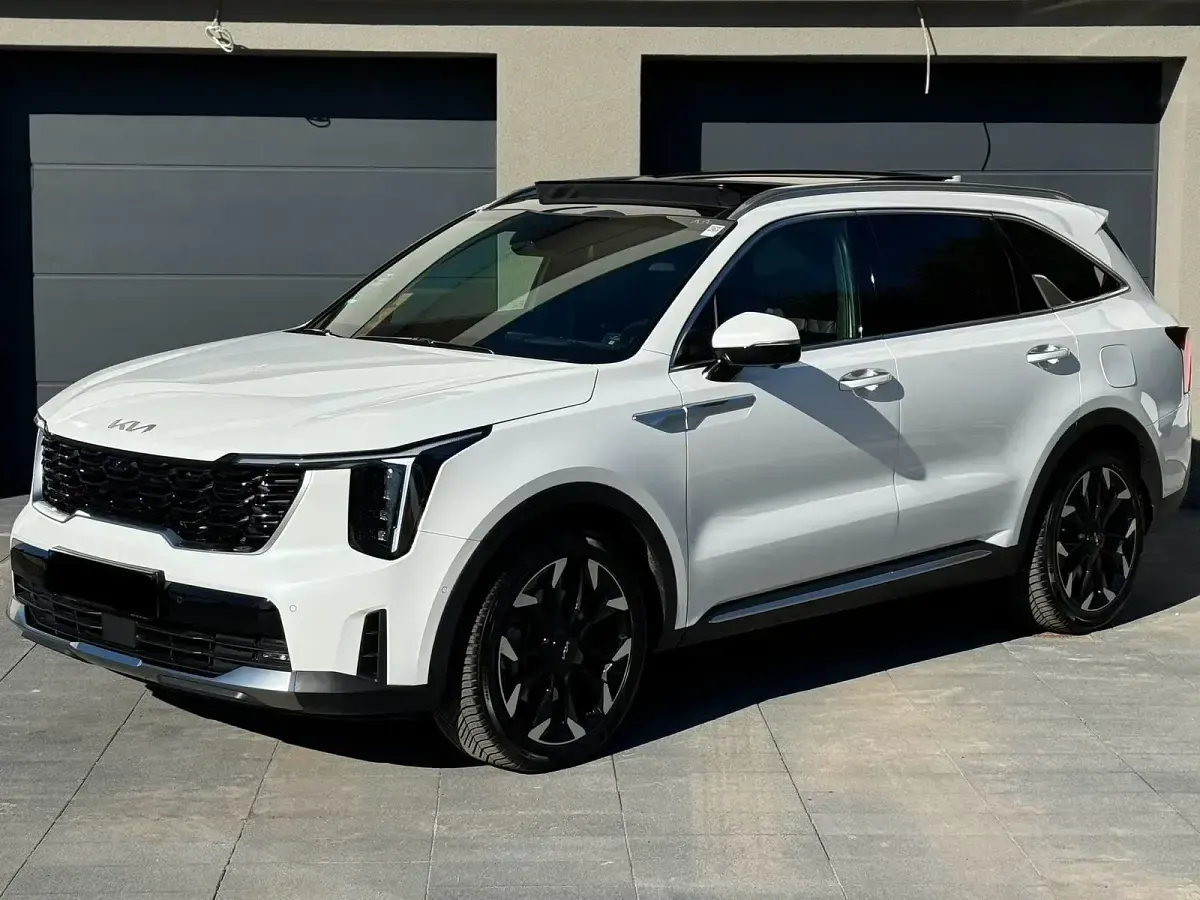 Gebraucht Kia Sorento 193 PS (141 kW) 2024 Weiß SUV