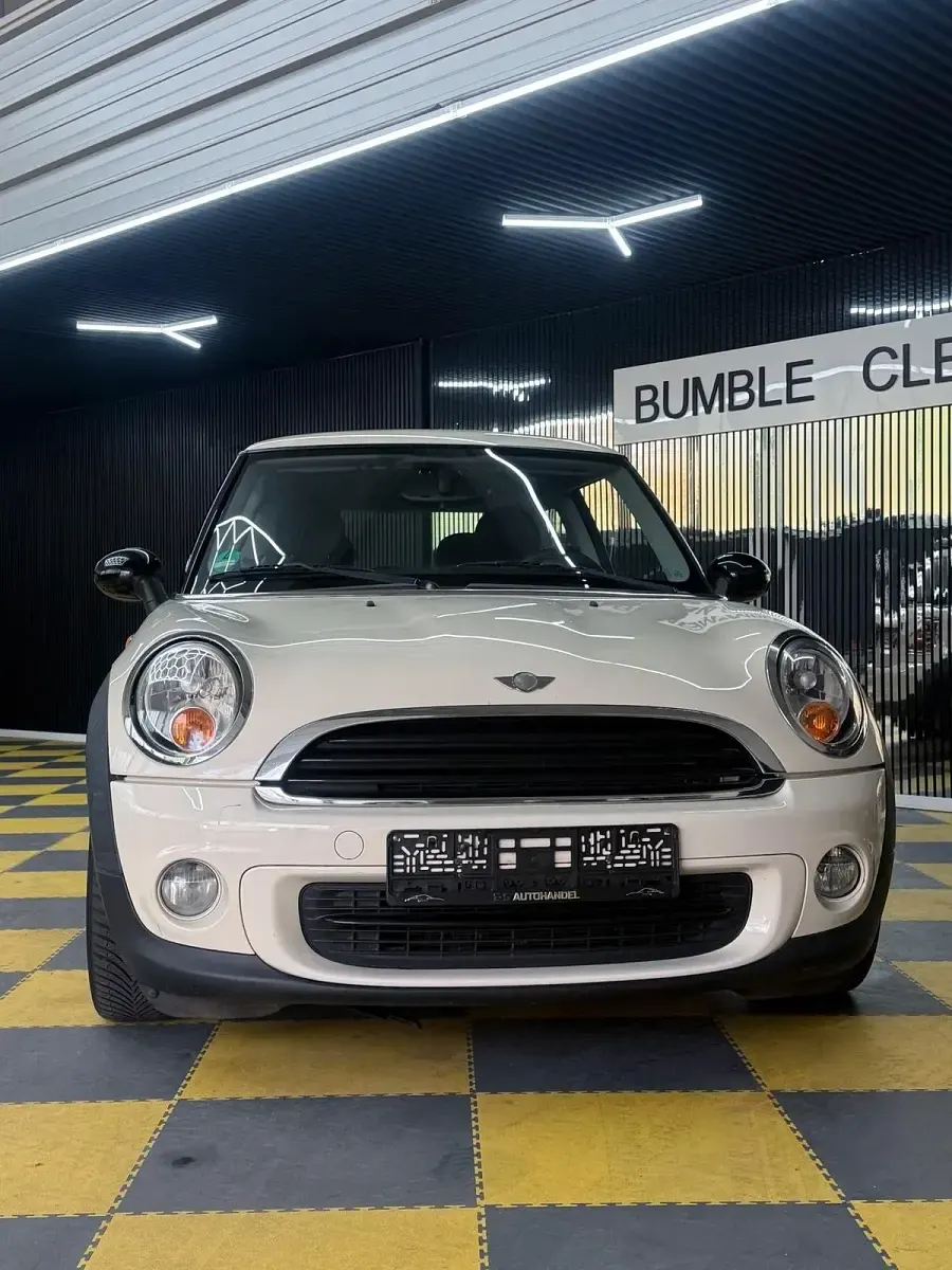 Usata Mini Cooper 95 CV (69 kW) 2010 Bianco Utilitaria