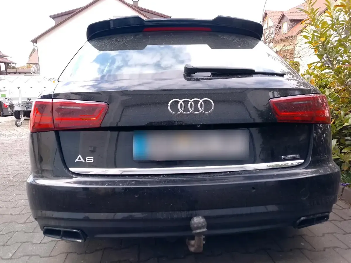 Używany Audi A6 218 KM (160 kW) 2015 Czarny Kombi