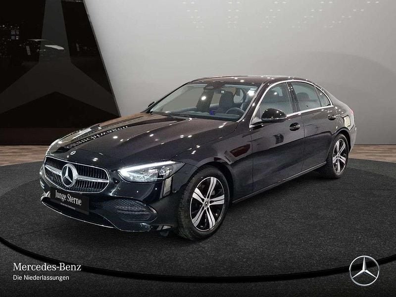 Gebraucht Mercedes C180 Avantgarde 170 PS (125 kW) 2025 Schwarz Limousine