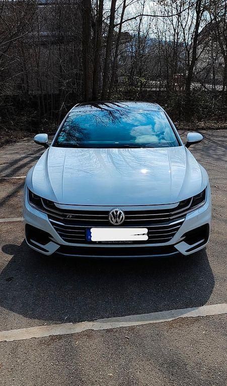 Gebraucht VW Arteon R-line 150 PS (110 kW) 2018 Weiß Kleinwagen