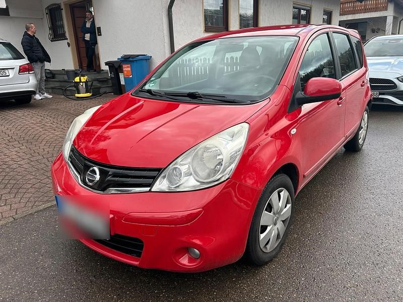 Gebraucht Nissan Note 88 PS (64 kW) 2010 Rot Kleinwagen