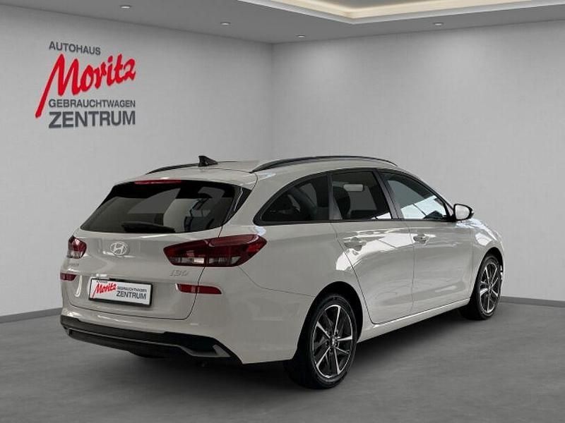 Gebraucht Hyundai i30 Advantage 101 PS (74 kW) 2025 Weiss Kombi