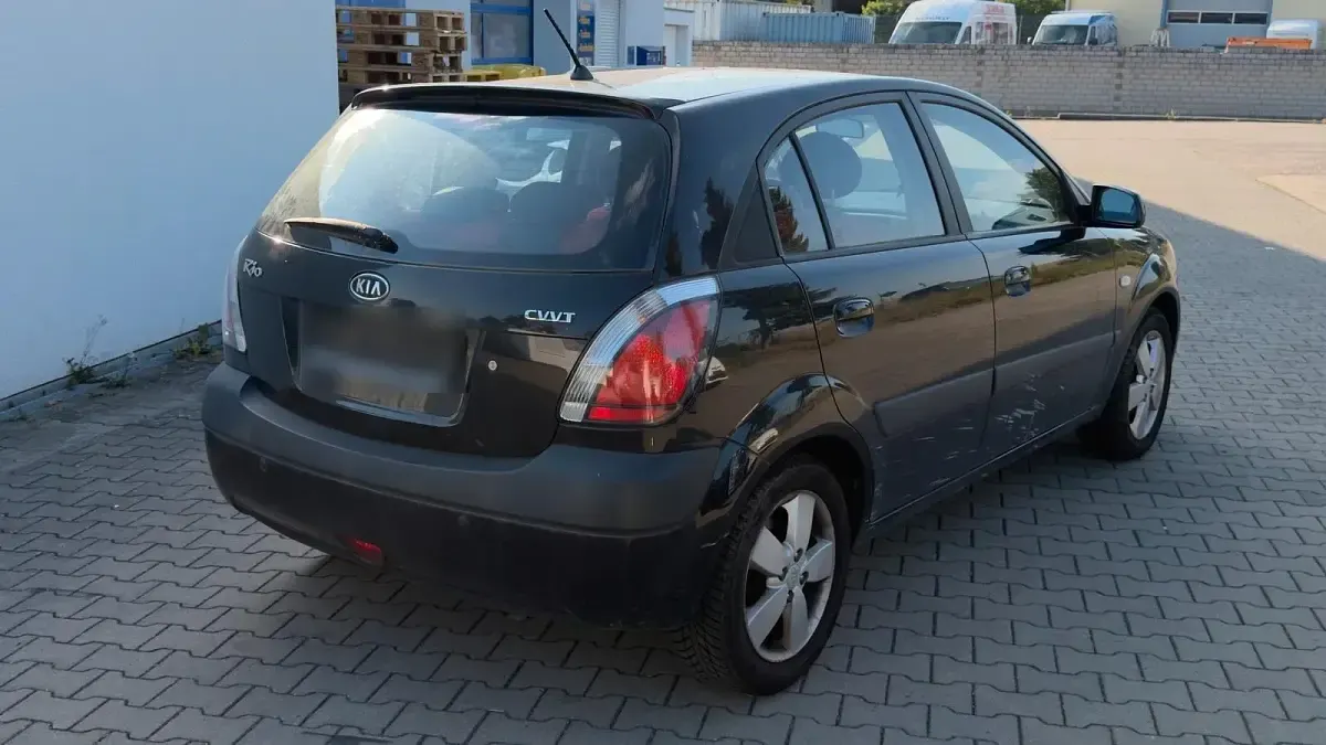 Gebraucht Kia Rio 110 PS (80 kW) 2008 Schwarz Kleinwagen