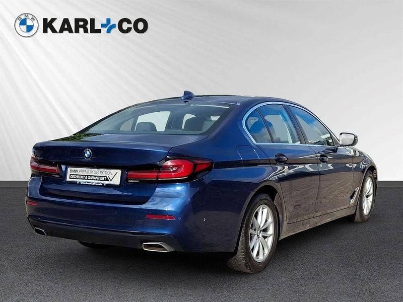 Gebraucht BMW 540 333 PS (244 kW) 2022 Blau Limousine