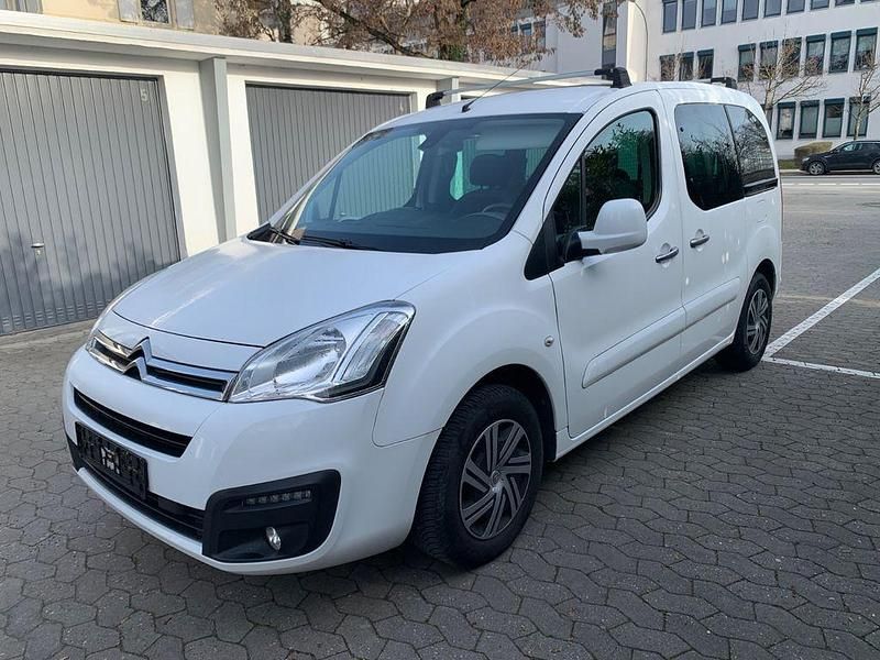 Gebraucht Citroën Berlingo SELECTION 99 PS (72 kW) 2016 Van / Kleinbus