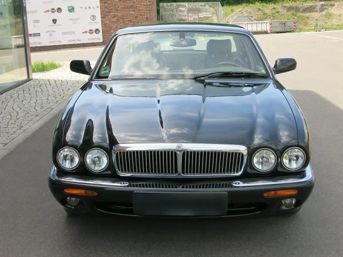 Gebraucht Jaguar XJ8 237 PS (174 kW) 2002 Schwarz Limousine
