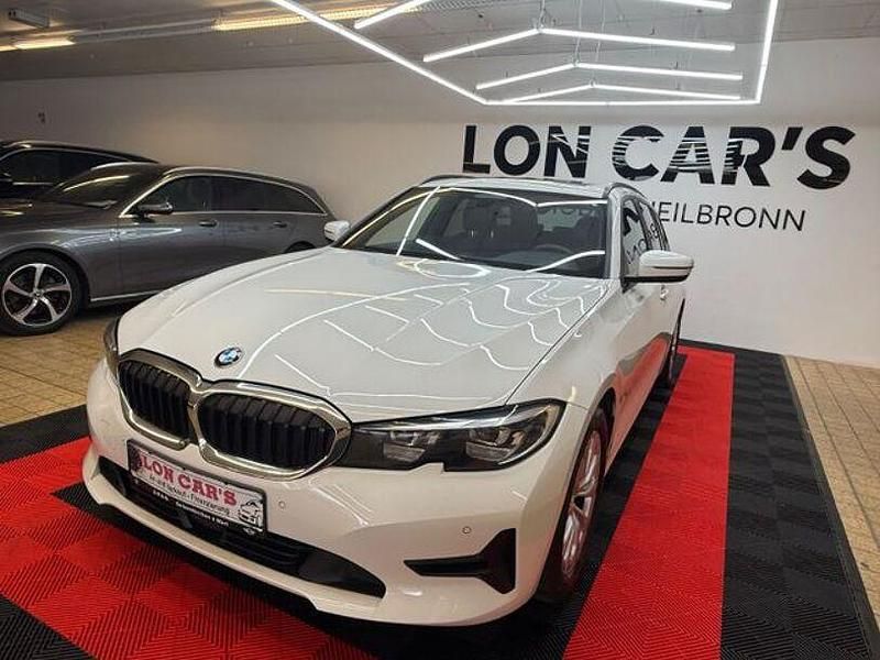 Gebraucht BMW 320 Performance 190 PS (139 kW) 2021 Weiß Limousine