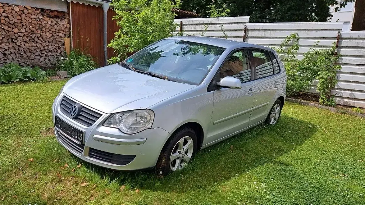 Gebraucht VW Polo 85 PS (62 kW) 2009 Silber Kleinwagen