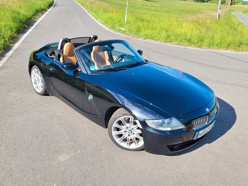Schwarz Gebraucht 2007 BMW Z4 Exclusive Cabrio | 8.900 € - Bild 1/4