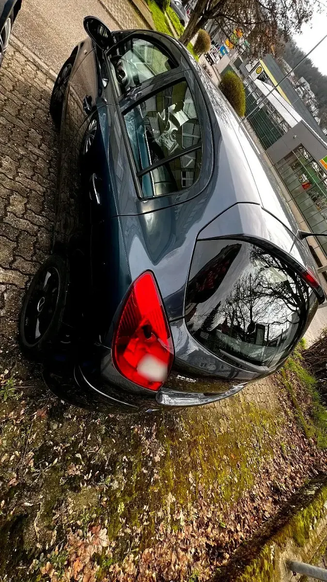 Gebraucht Opel Corsa 57 PS (41 kW) 2009 Blau Kleinwagen