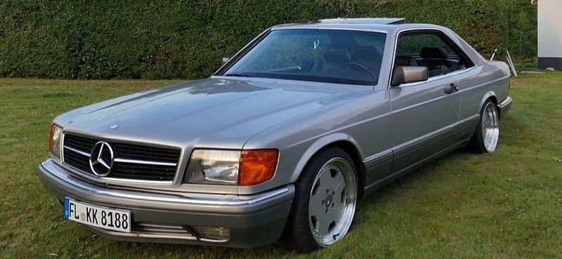 Silber Gebraucht 1989 Mercedes 500 Limousine | 19.995 € - Bild 1/4
