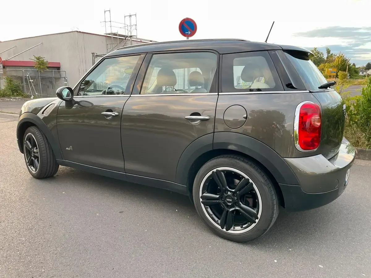 Gebraucht Mini Cooper D Countryman 111 PS (81 kW) 2011 Grau SUV