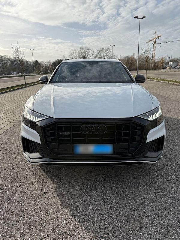 Gebraucht Audi Q8 S-Line 340 PS (250 kW) 2021 Weiß SUV