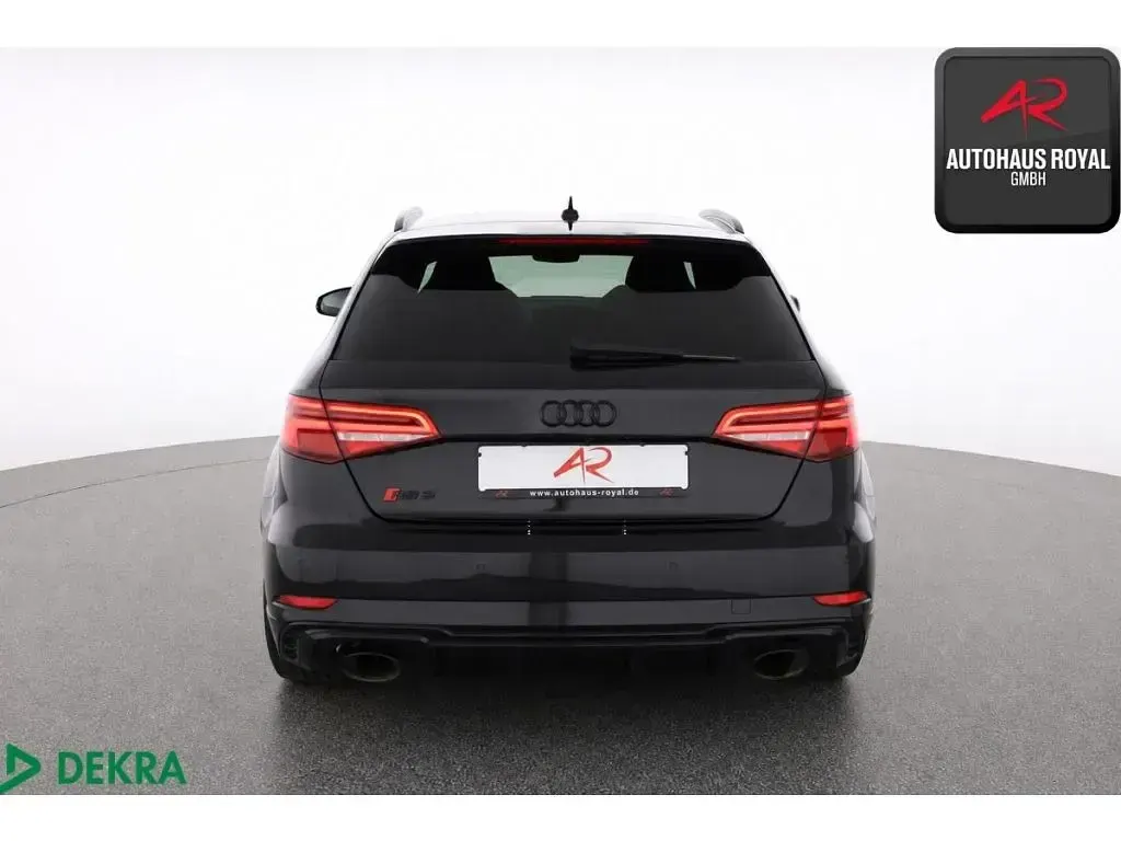 Gebraucht Audi RS3 Comfort 400 PS (294 kW) 2020 Schwarz (metallic) Limousine