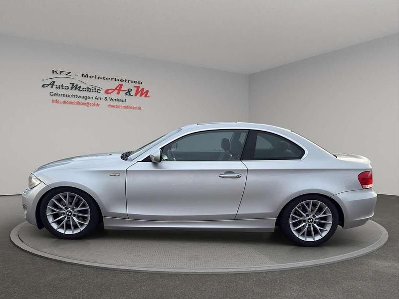 Gebraucht BMW 123 Coupé Advantage 204 PS (150 kW) 2011 Silber Coupé