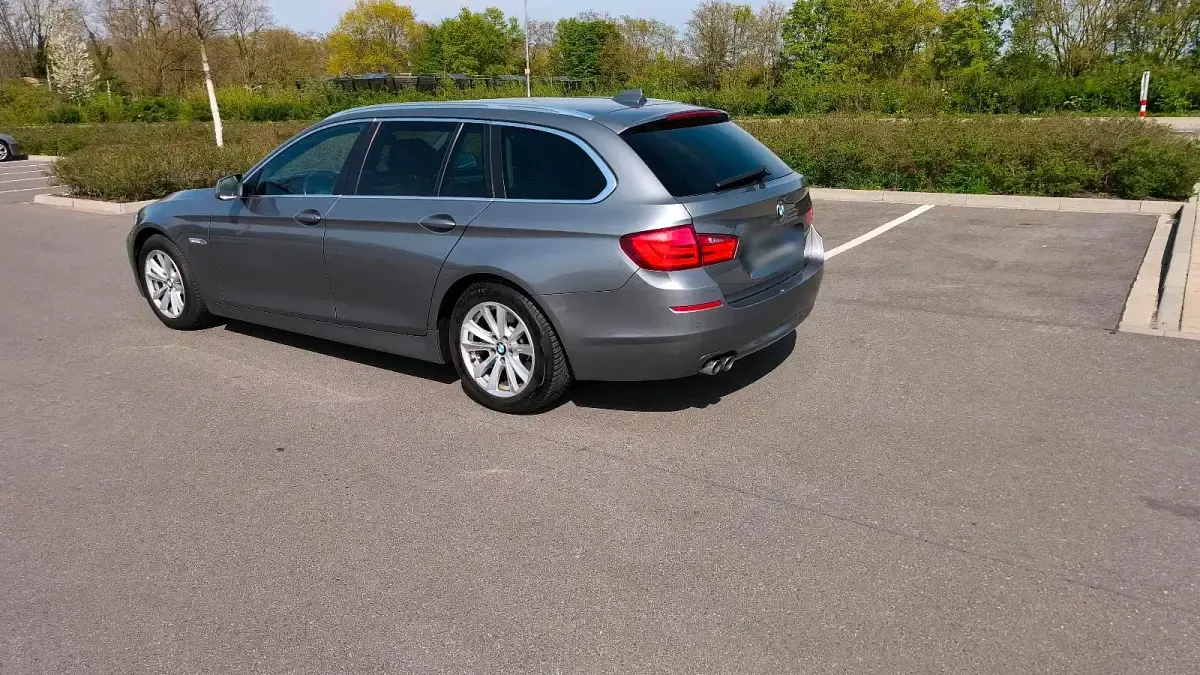 Używany BMW 520 184 KM (135 kW) 2011 Szary Kombi