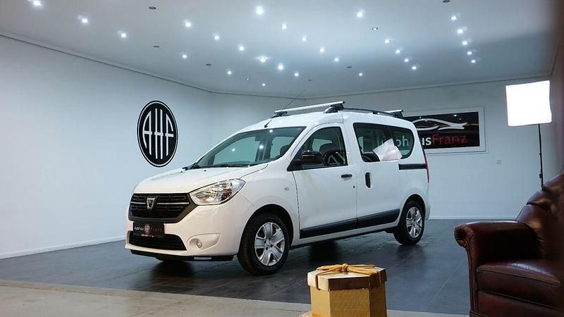 Gebraucht Dacia Dokker Comfort 102 PS (75 kW) 2020 Weiß Van / Kleinbus