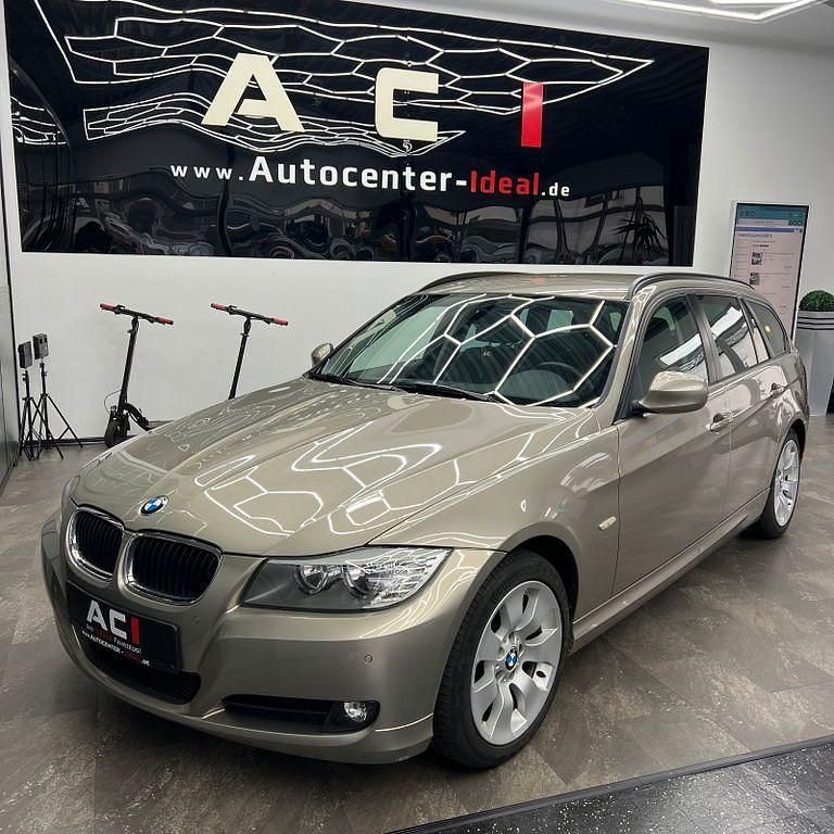 Platinbronze Gebraucht 2011 BMW 318 Comfort Edition Kombi | 7.400 € (Fairer Preis) - Bild 1/4
