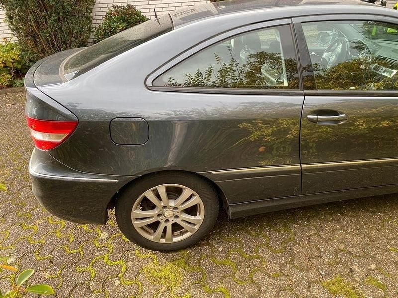 Gebraucht Mercedes CLC200 184 PS (135 kW) 2008 Grau Kleinwagen