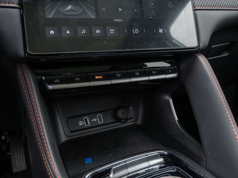 Gebraucht MG ZS Luxury 114 kW (156 PS) 2024 Andere farbe Limousine