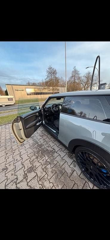 Second-hand Mini ONE 102 CP (75 kW) 2017 Gri Hatchback