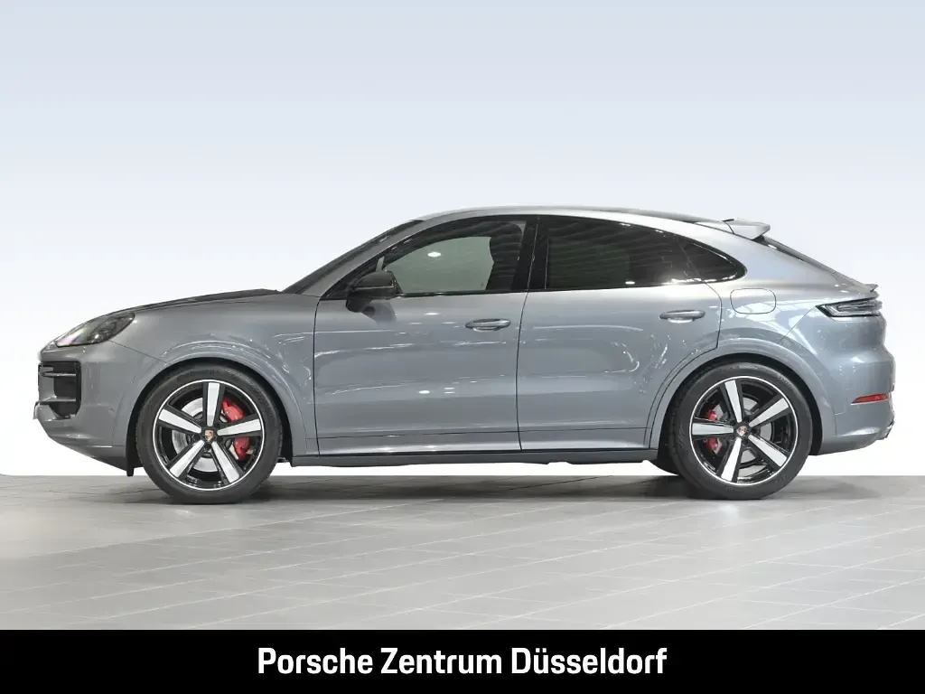 Gebraucht Porsche Cayenne S E-Hybrid Coupe Black Edition 519 PS (381 kW) 2026 Grau SUV