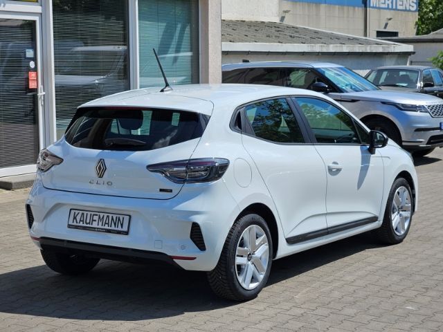 Brugt Renault Clio V Evolution 143 HK (105 kW) 2024 Hvid Sedan
