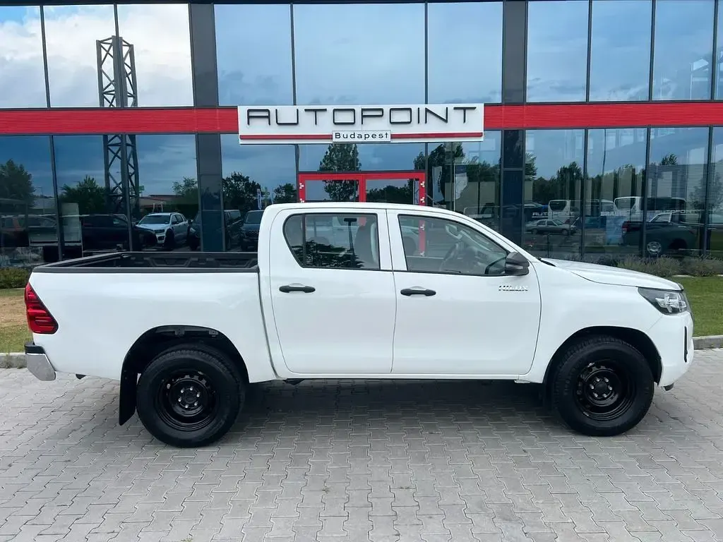 Gebraucht Toyota HiLux Comfort 150 PS (110 kW) 2023 Weiß Pickup