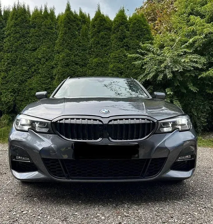 Gebraucht BMW 320 M Sport 190 PS (139 kW) 2019 Grau Kombi