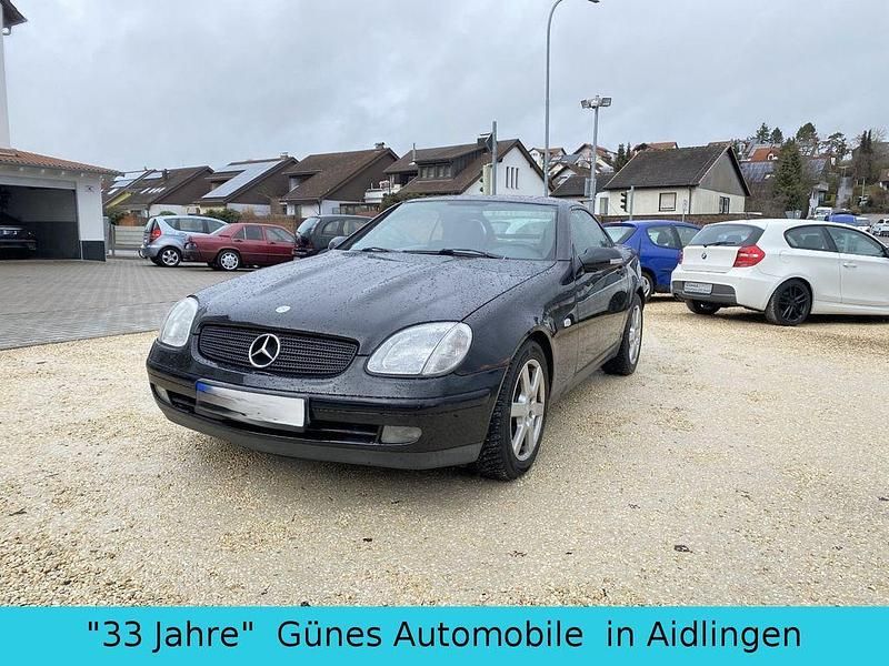 Gebraucht Mercedes SLK230 193 PS (141 kW) 1998 Schwarz Cabrio