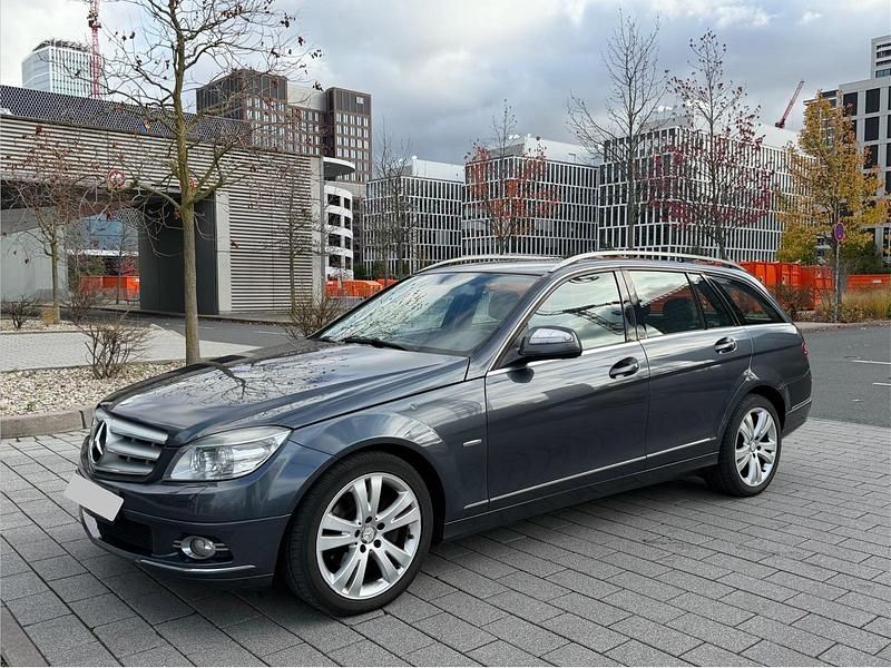 Grau Gebraucht 2008 Mercedes C220 Avantgarde Kombi | 3.300 € (Guter Preis) - Bild 1/4