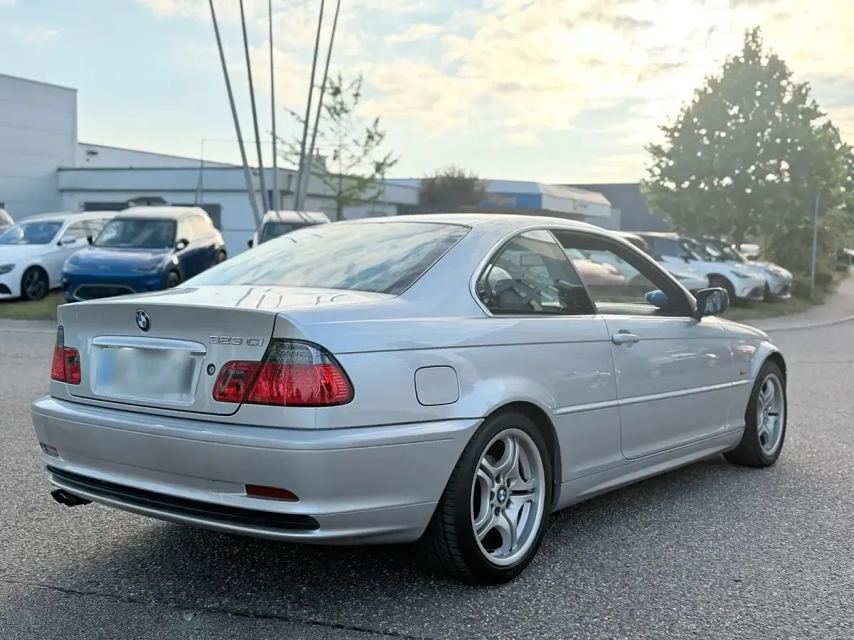 Occasion BMW 323 170 ch (125 kW) 2000 Argent Coupé