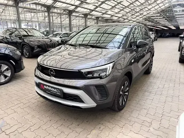 Używany Opel Crossland Elegance 131 KM (96 kW) 2024 Szary SUV
